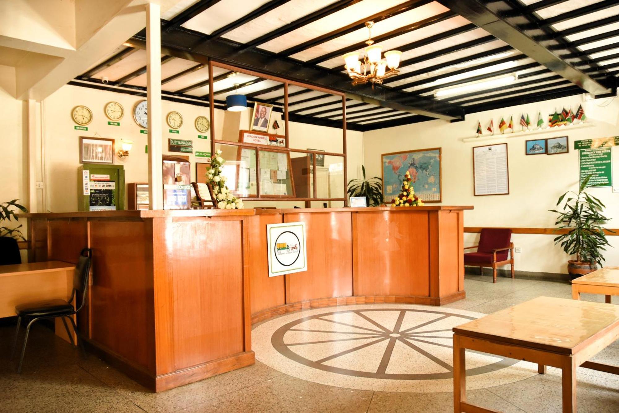 Wagon Wheel Hotel 埃尔多雷特 外观 照片